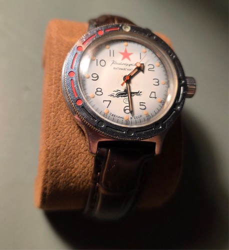 Vintage working vostok watch - working,