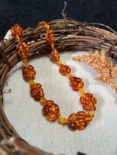 Vintage Amber-Tone Cluster