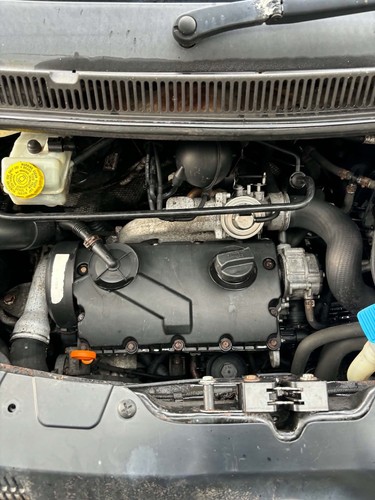 Volkswagen transporter axb - t5,