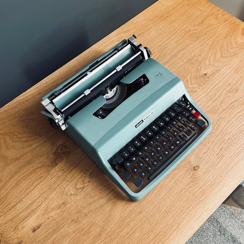 Vintage italian olivetti - vintage,