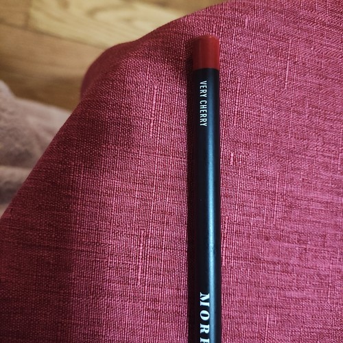 Morphe full size lip liner - size,