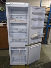 Samsung BRB26600FWW Series 5 Built In Integrated Fridge Freezer 70/30 Frost Free