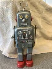 Mercanical Key Wind Tin Toy Robot Tin Wind