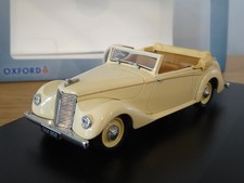 OXFORD DIECAST ARMSTRONG