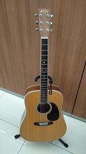 MARTIN Acoustic Guitar D-35