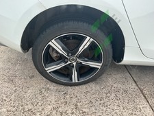2017 VOLVO V40 ALLOY WHEEL 225