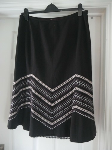 Black embroidered skirt ladies - black,