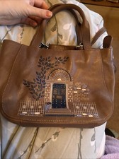 bailey and quinn handbags