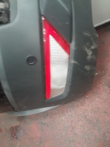 Ford ecosport reversing light - ecosport,