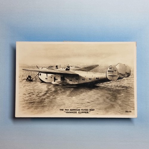 Commercial aircraft postcard - commercial,