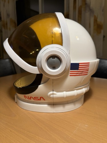 Nasa astronaut costume helmet - nasa,