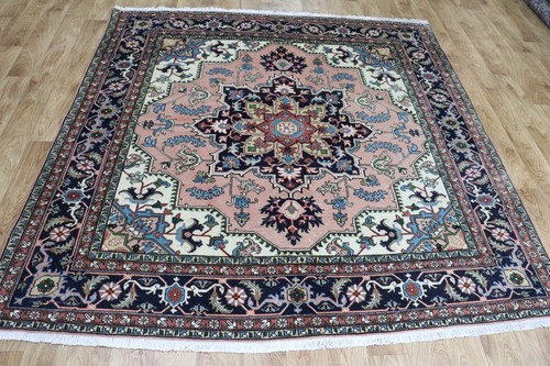 Outstanding heriz rug - an,