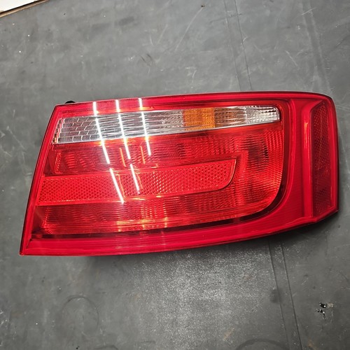 Audi rear light mk1 8t3 - mk1,