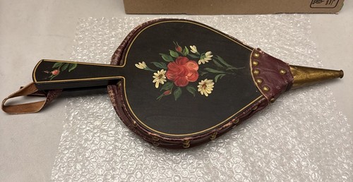 Antique handpainted wooden - antique,