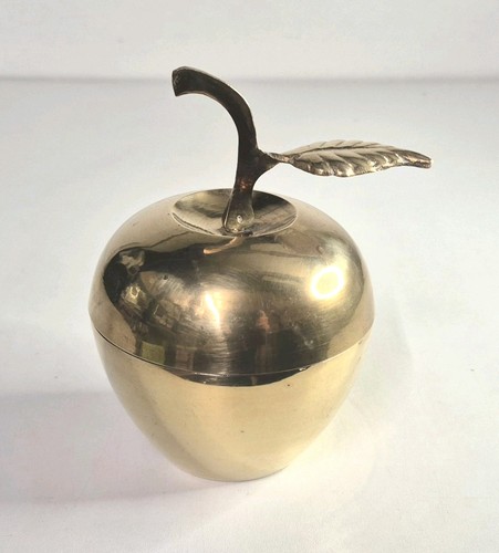 Vintage brass apple decor - brass, decor/