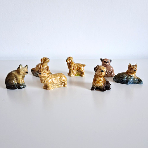 Vintage wade whimsies mini dog - vintage,