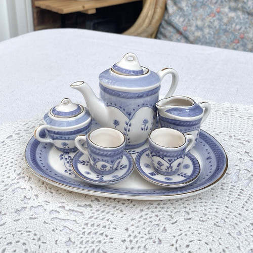 Miniature porcelain blue - miniature,