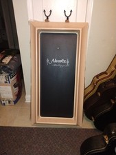 Alvarez-Yairi Dealer Display