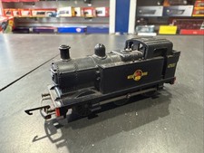 TRIANG TT GAUGE T90 - Jinty 0-6-0 Tank Loco No. 47607 BR Black late Crest