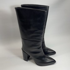 Stuart Weitzman 'Straighten' Pointy Toe Boot Black Leather Size 9.5 M Excellent!