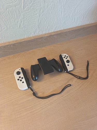 Official nintendo switch oled - official,