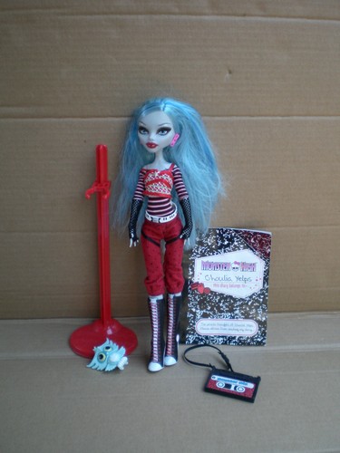 Monster high ghoulia yelps - ghoulia,
