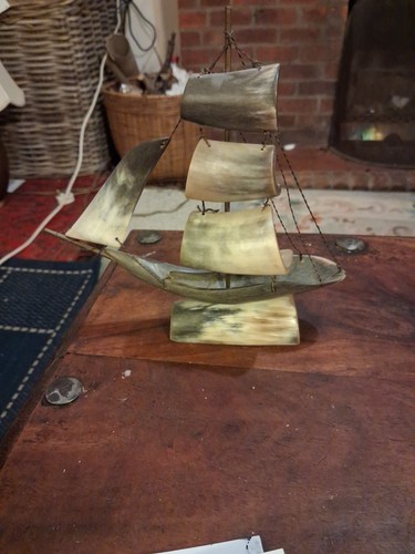 Cow bull horn ship - bull, sailing