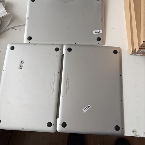 Macbook a1278 base grade - ,