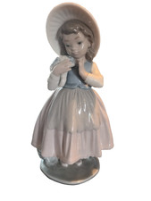 Vintage Nao LLadro Girl  With Flowers Figurine