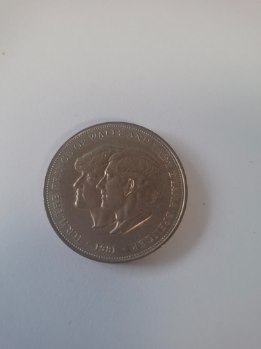 1981 royal wedding crown coin - 1981,