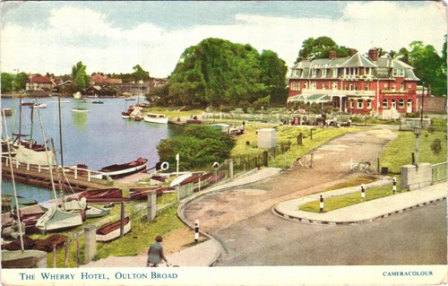 Wherry hotel oulton broad - wherry,