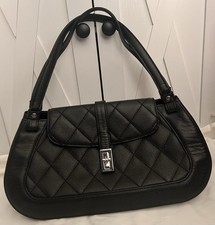 Chanel black quilted - black, shoulder