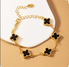 Elegant Floral Charm Bracelet