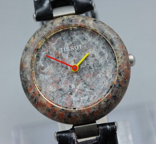 Vintage mint tissot r150 - mint",