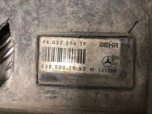 Mercedes benz vito minibus - mercedes-benz,