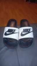 Nike Sliders, Size 3-4 Unisex