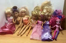 mixed doll bundle Some With