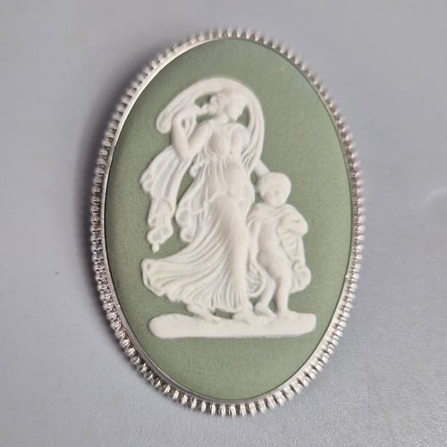 Large vintage wedgwood oval - large,