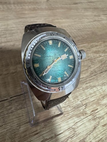 Vintage vostok amphibia iconic - vostok,