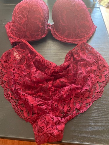 Nwot fabulous bra sets - fabulous",