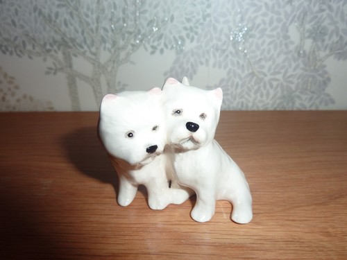 Pair beswick west highland - of,