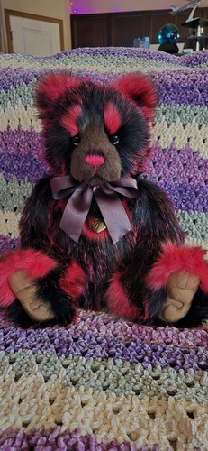 Charlie bears carousel - charlie,