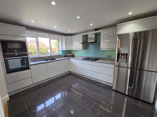 Premium quartz fitted kitchen - quartz,