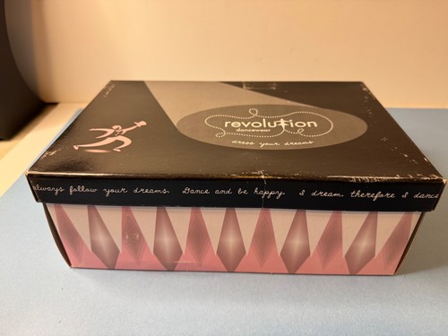 Revolution dancewear 823 - revolution,