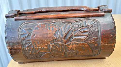 Antique carved oriental - , bamboo