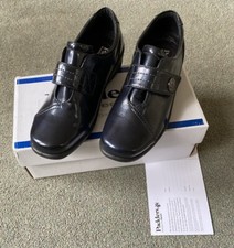 Padders UK4.5 EU37.5 E/EE Simone Navy/ Teal Ladies Shoes. Soles look unworn. 