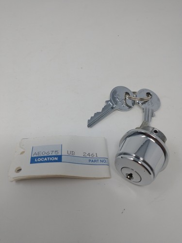 Ub2461 oem front right door - oem,