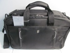 Victorinox Werks Black 21"