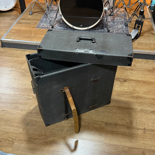 Vintage drum traps case 1370 - vintage,