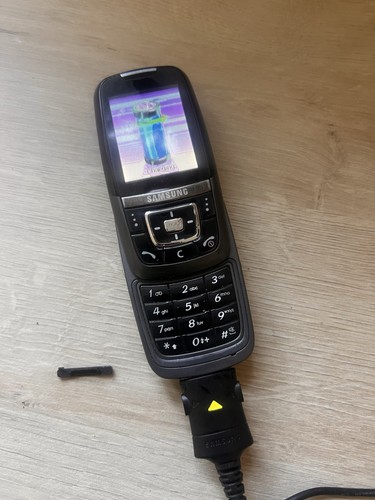 Samsung d600e - samsung,
